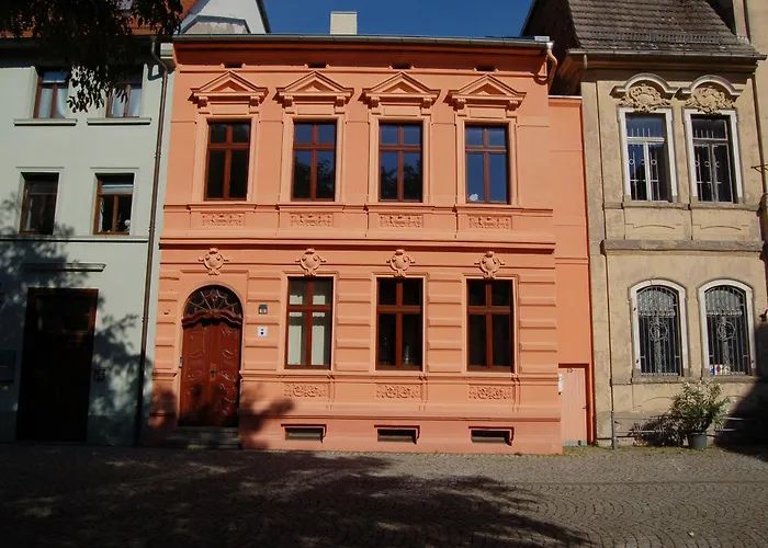 Am Saalebogen 아파트